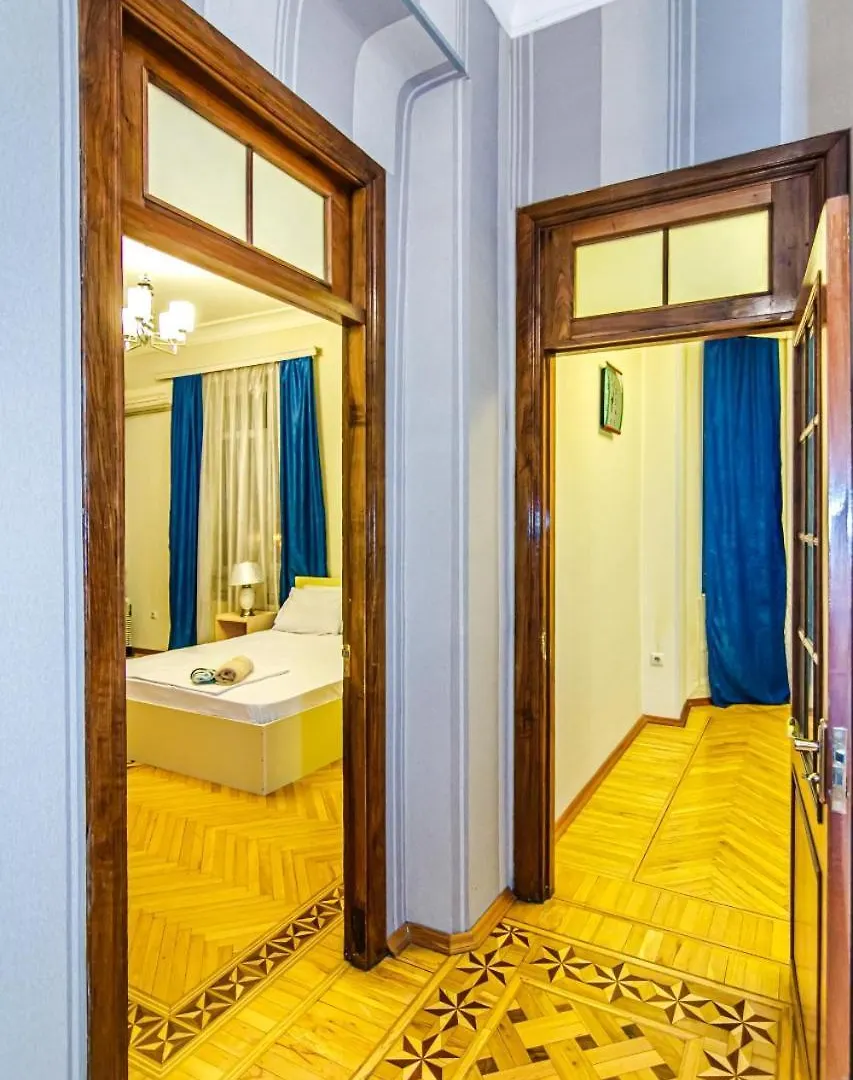 Sweet Apartment Hilton location