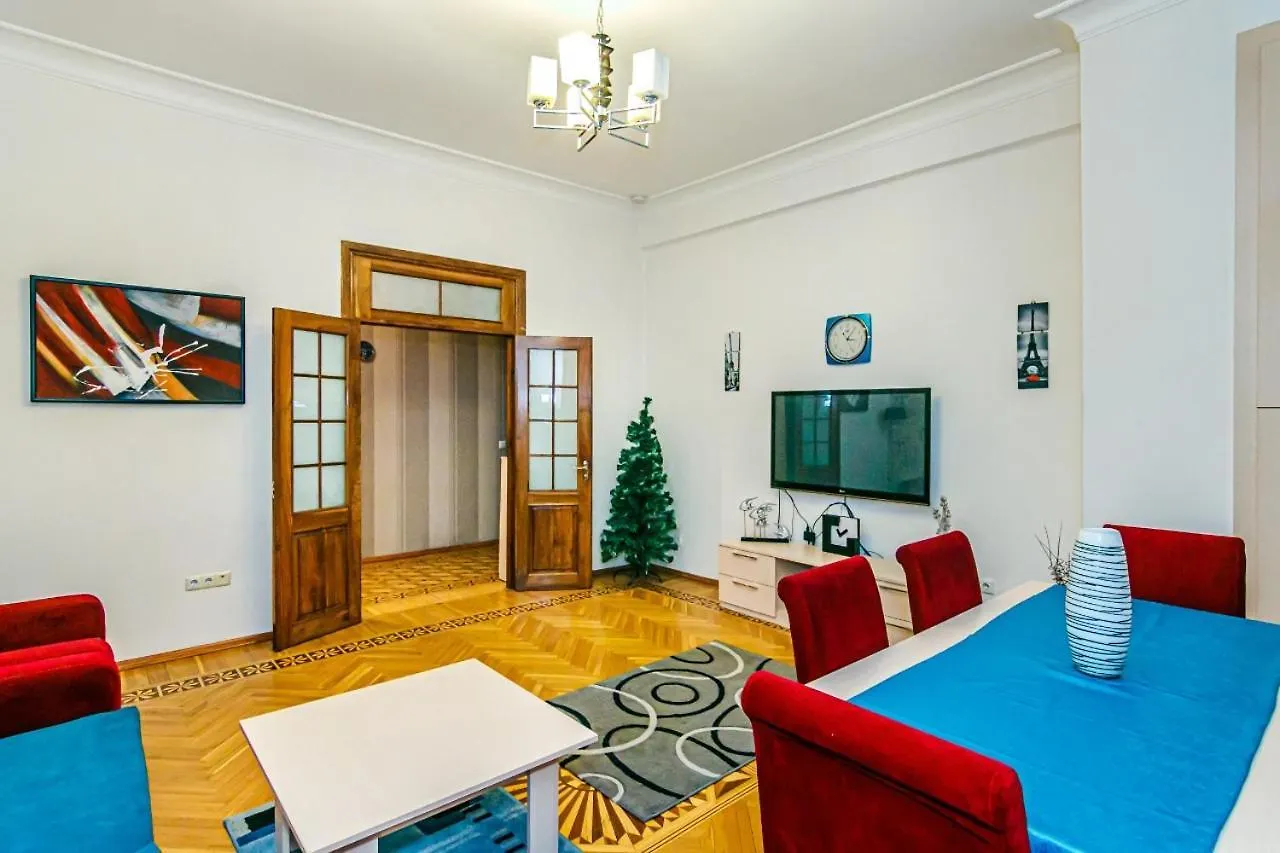 Sweet Apartment Hilton Baky 0*,